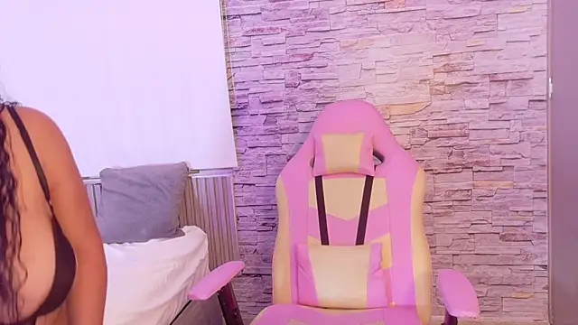 liz monserrat 1 online show from 03/10/26, 08:14