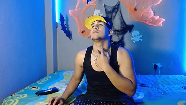 massimo vidal  online show from 10/25/25, 05:19