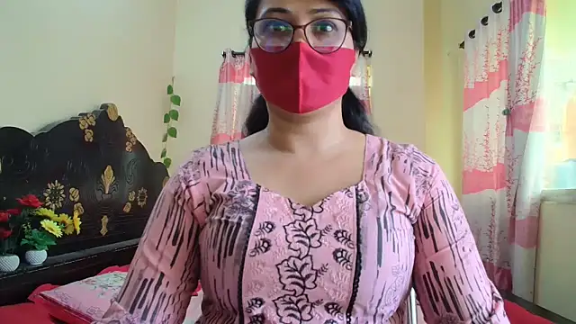 Elena cruz5 online show from 03/05/26, 07:48