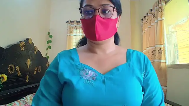 Elena cruz5 online show from 05/11/26, 03:23