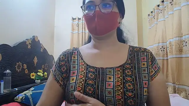 Elena cruz5 online show from 06/17/26, 03:46