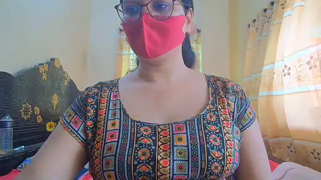 Elena cruz5 online show from 06/18/26, 03:51
