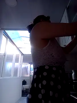 Snapshot of CARITOMIO chatting on 11/12/25, 11:54 CARITOMIO online show from 11/12/25, 11:54