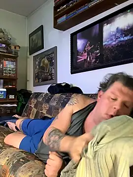 Stephanie1984 online show from 12/05/25, 03:26