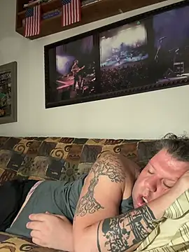 Snapshot of Stephanie1984 chatting on 07/24/26, 06:33 Stephanie1984 online show from 07/24/26, 06:33