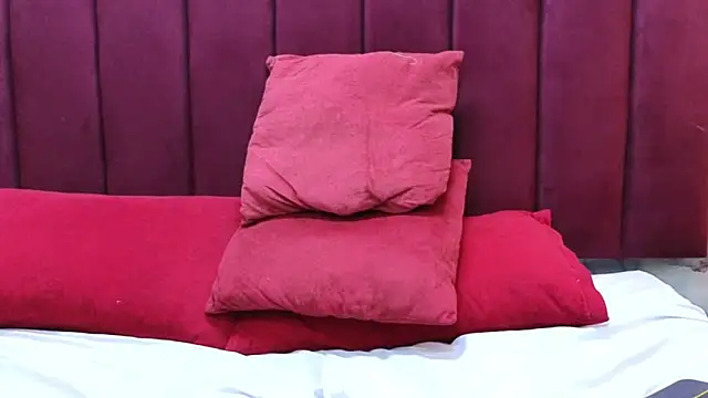 JeyJVazquez  online show from 09/11/25, 01:44