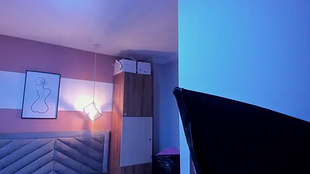 Mia Valentine  online show from 11/23/25, 07:24