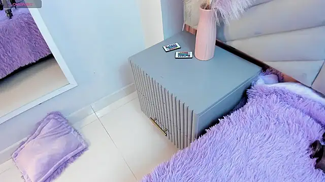 Snapshot of Mia_Valentine_ chatting on 02/11/26, 09:20 Mia Valentine online show from 02/11/26, 09:20