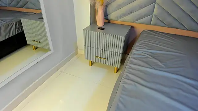 Snapshot of Mia_Valentine_ chatting on 02/14/26, 07:10 Mia Valentine online show from 02/14/26, 07:10