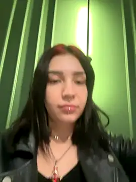VampyScarlet online show from 10/17/25, 04:15