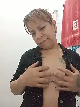 Snapshot of SofiaXDelRio chatting on 06/04/26, 01:44 SofiaXDelRio online show from 06/04/26, 01:44