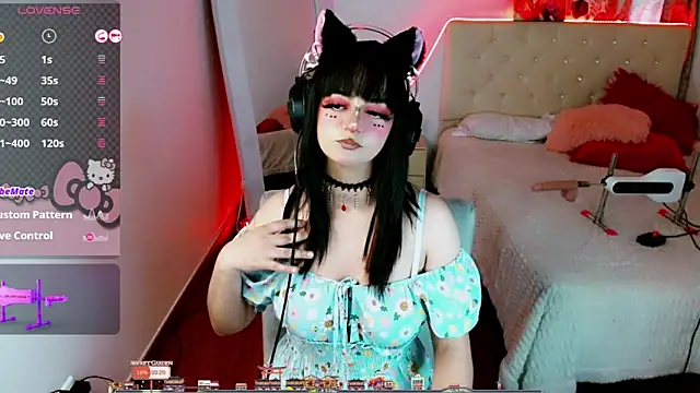 Lunyhose online show from 11/27/25, 08:00