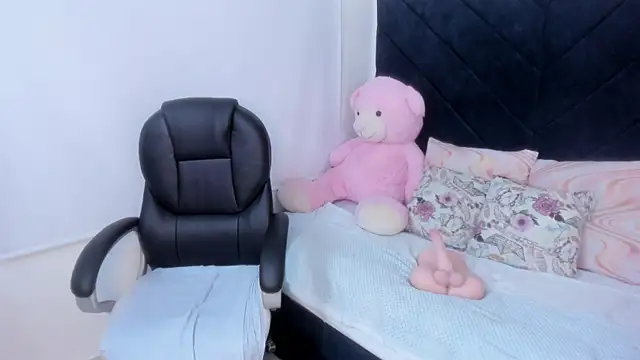 kate lua online show from 12/17/25, 12:00