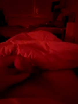 Youngyguy online show from 12/16/25, 09:09