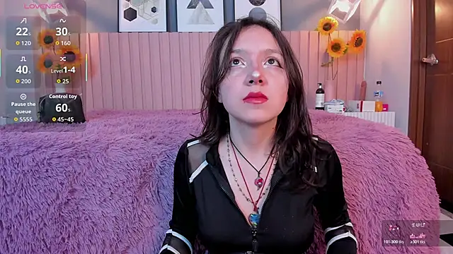 Nina Ford online show from 02/20/26, 03:03