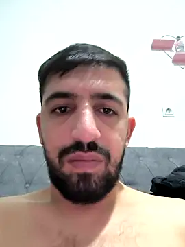 Snapshot of ahmet4090 chatting on 10/26/25, 06:25 ahmet4090 online show from 10/26/25, 06:25