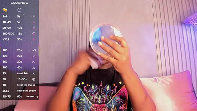 MissMahala  online show from 11/26/25, 07:37