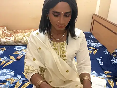 LuvLayla online show from 01/08/26, 05:04