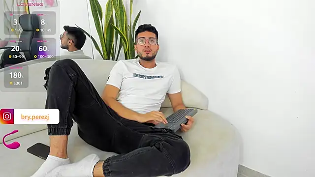 bryXonStorm online show from 09/10/25, 11:38