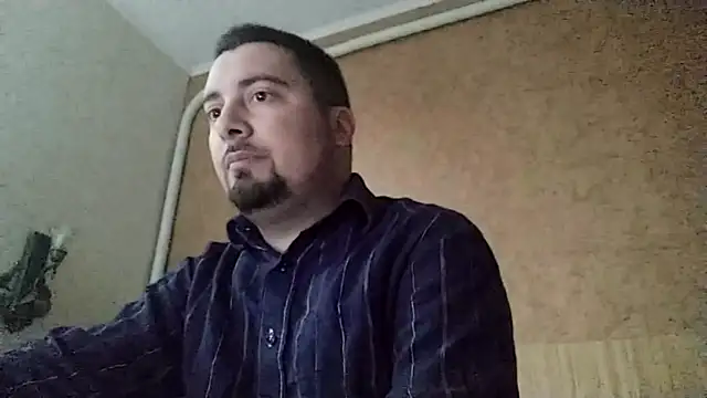 Snapshot of Joseph1Arnold chatting on 09/28/25, 04:01 Joseph1Arnold online show from 09/28/25, 04:01