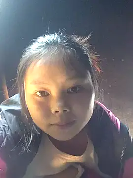 Snapshot of omiu-baby chatting on 03/30/26, 02:12 omiu-baby online show from 03/30/26, 02:12