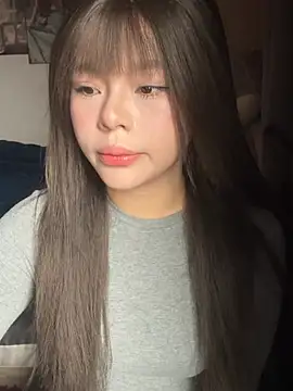 Snapshot of SarahBeii chatting on 02/02/26, 03:49 SarahBeii online show from 02/02/26, 03:49