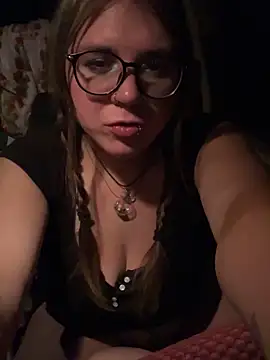 Snapshot of adventuresinsky chatting on 09/12/25, 03:06 adventuresinsky online show from 09/12/25, 03:06