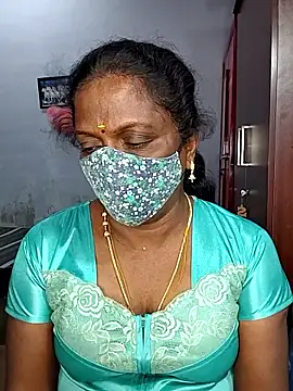 umashreetamil online show from 02/18/26, 06:04