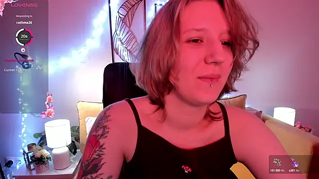 Hailey Foxy online show from 10/16/25, 09:43