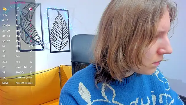 Snapshot of Hailey_Foxy chatting on 12/22/25, 09:06 Hailey Foxy online show from 12/22/25, 09:06