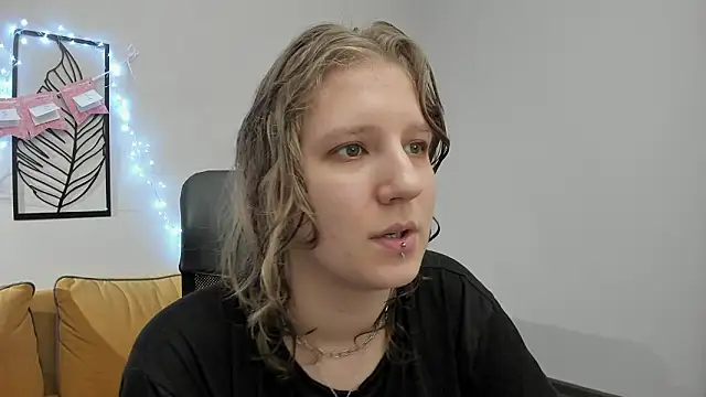 Snapshot of Hailey_Foxy chatting on 02/11/26, 11:26 Hailey Foxy online show from 02/11/26, 11:26