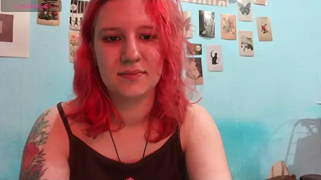 Snapshot of Hailey_Foxy chatting on 07/03/26, 03:07 Hailey Foxy online show from 07/03/26, 03:07