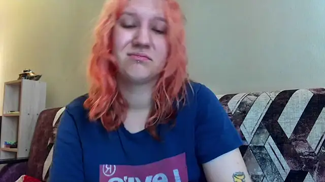 Snapshot of Hailey_Foxy chatting on 07/24/26, 01:03 Hailey Foxy online show from 07/24/26, 01:03