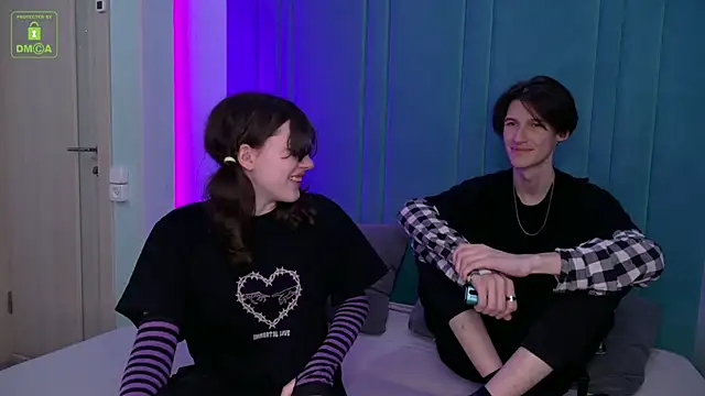 Snapshot of ViviaraNGendy chatting on 09/25/25, 10:41 ViviaraNGendy online show from 09/25/25, 10:41