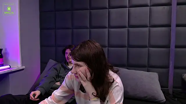 Snapshot of ViviaraNGendy chatting on 10/07/25, 03:31 ViviaraNGendy online show from 10/07/25, 03:31