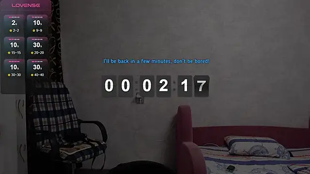 Snapshot of glasses_cat chatting on 10/03/25, 12:29 glasses cat online show from 10/03/25, 12:29