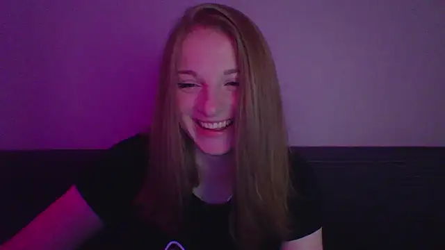 Snapshot of Star_Girlish chatting on 11/04/25, 07:02 Star Girlish online show from 11/04/25, 07:02