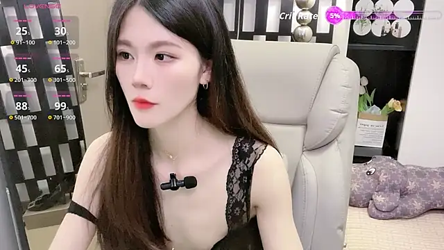 Yueyue-MM online show from 04/09/26, 07:14