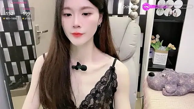 Yueyue-MM online show from 04/12/26, 12:32