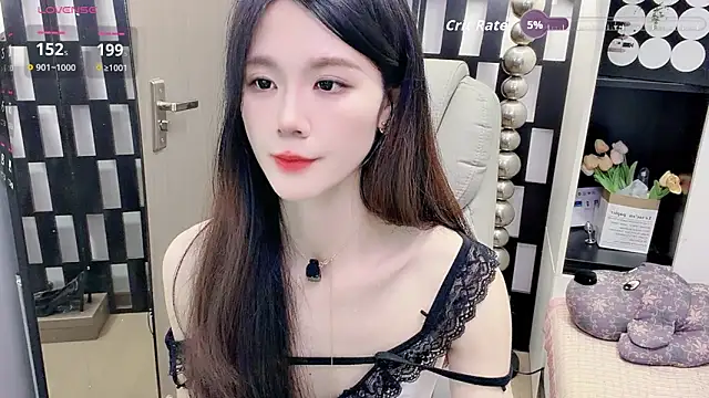 Yueyue-MM online show from 04/25/26, 01:25
