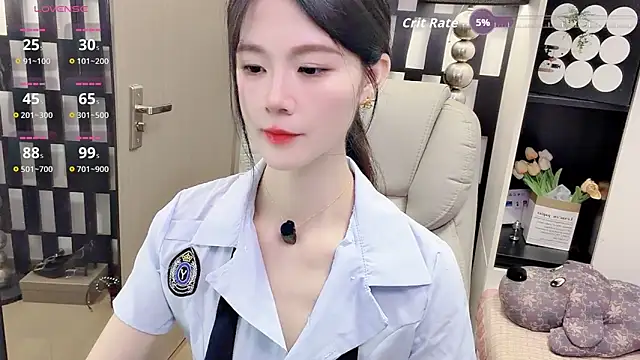 Snapshot of Yueyue-MM chatting on 05/06/26, 01:57 Yueyue-MM online show from 05/06/26, 01:57