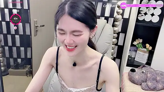 Snapshot of Yueyue-MM chatting on 05/24/26, 02:55 Yueyue-MM online show from 05/24/26, 02:55
