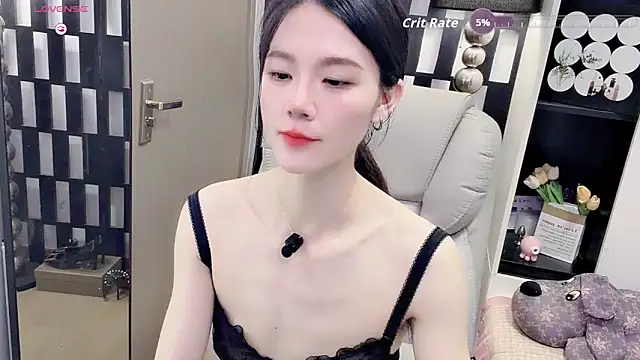 Snapshot of Yueyue-MM chatting on 05/29/26, 02:26 Yueyue-MM online show from 05/29/26, 02:26