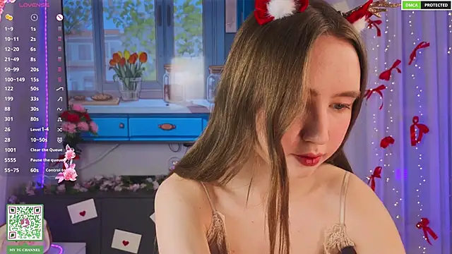 Snapshot of ElfredaTupy chatting on 03/05/26, 07:10 ElfredaTupy online show from 03/05/26, 07:10