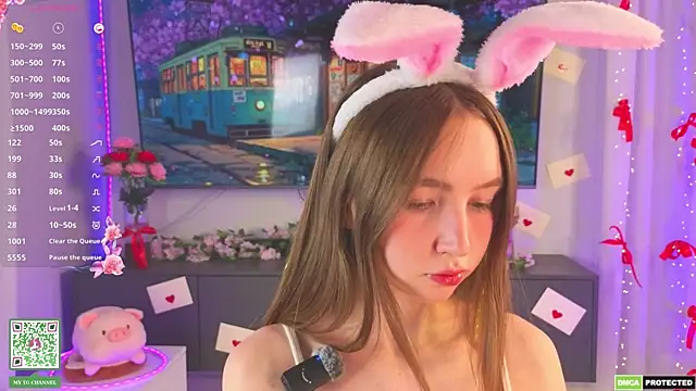 ElfredaTupy online show from 05/01/26, 07:51