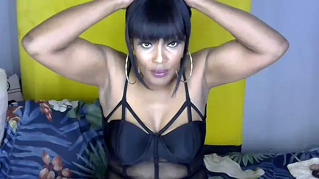 Snapshot of DARKQUEEN_xXx chatting on 10/06/25, 05:21 DARKQUEEN xXx online show from 10/06/25, 05:21