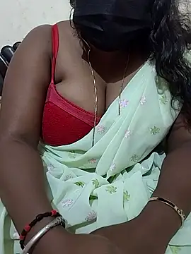 Silk Smitha 27 online show from 11/04/25, 05:34
