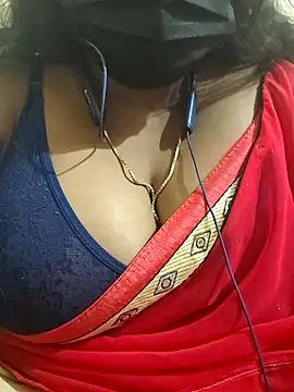 Silk Smitha 27 online show from 11/08/25, 03:34