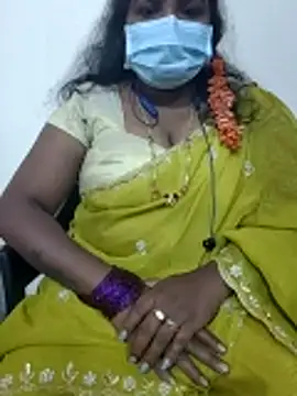 Silk Smitha 27 online show from 12/17/25, 09:26