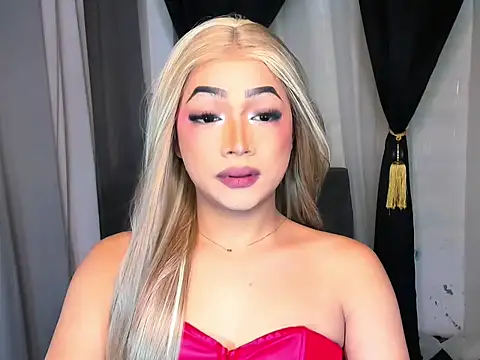 Snapshot of WenceSmith chatting on 10/09/25, 12:58 WenceSmith online show from 10/09/25, 12:58